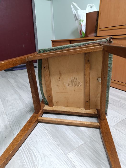 Стул со спинкой, дерево