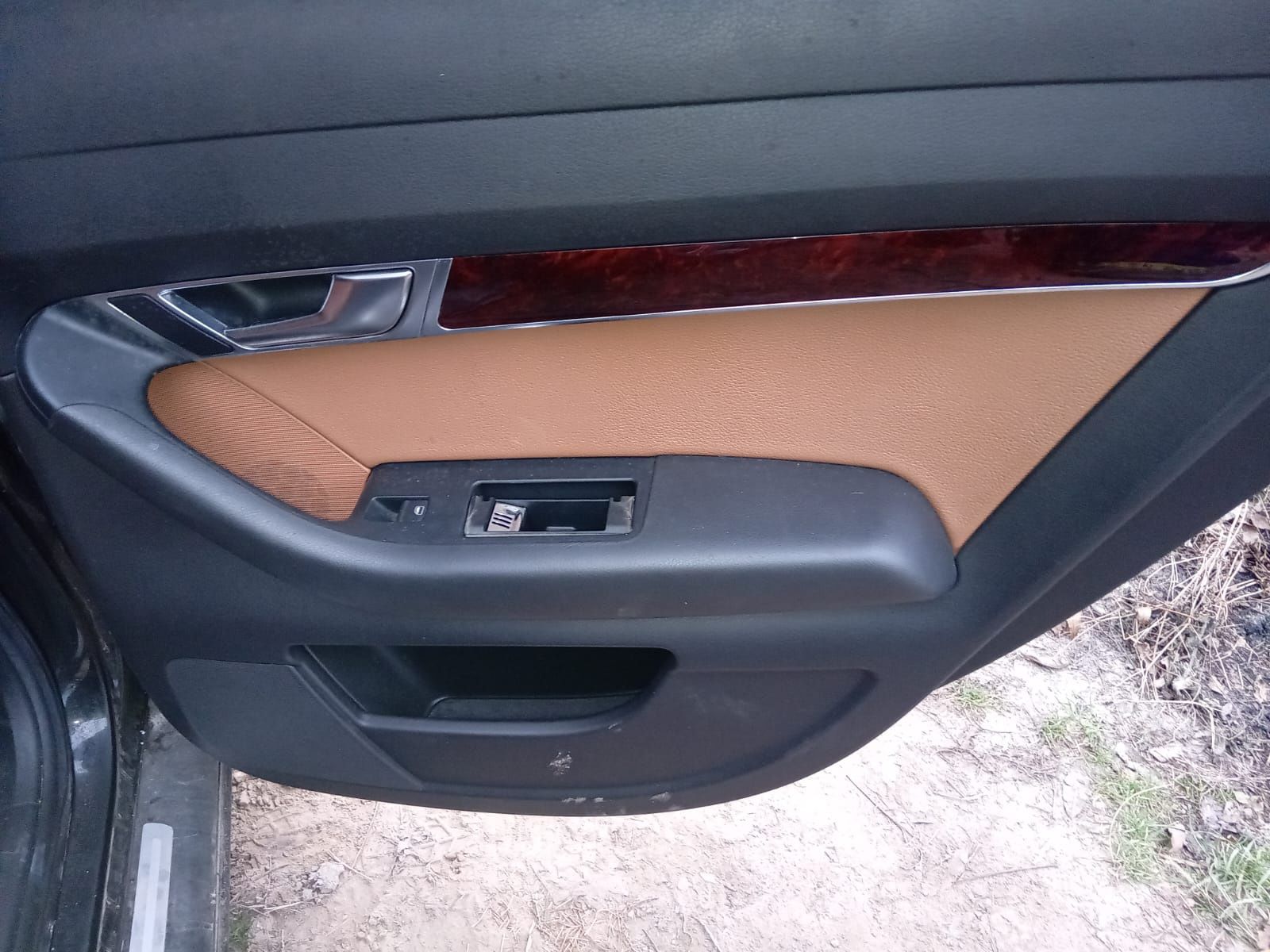 Audi A6 C6 siedzenia skóry skóry kanapa tył tylnia oparcie boczki