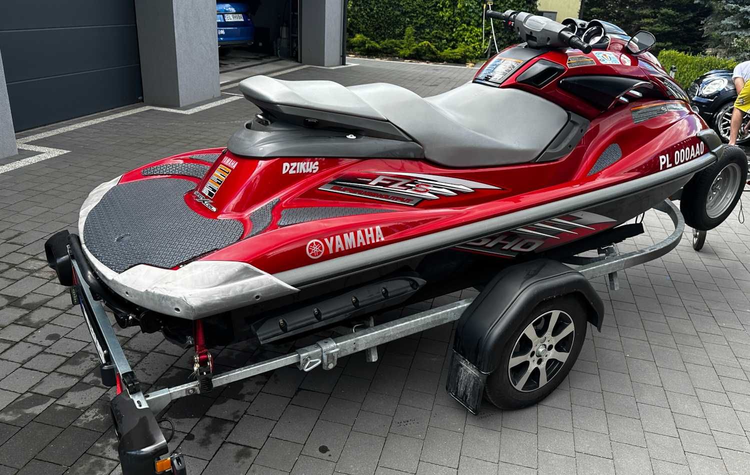 Yamaha FZS 1800 SHO turbo 211KM 3-osobowy