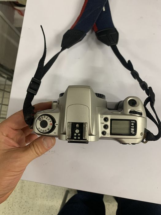 Canon EOS300 com correia