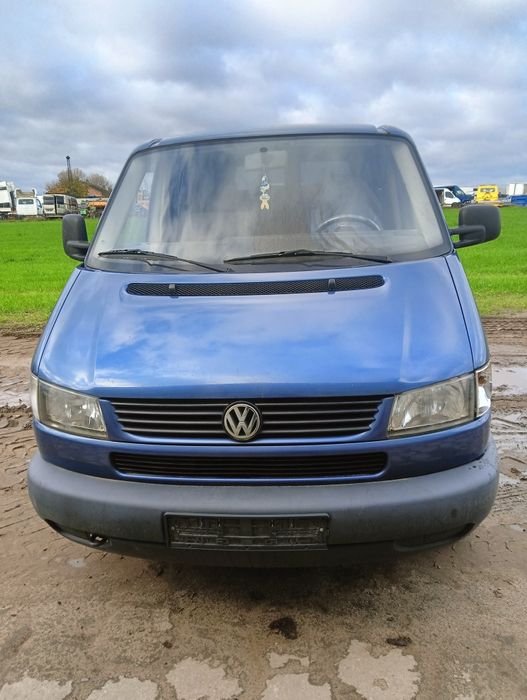 VW T4 na części dzwi maska zderzaki lampy i inne