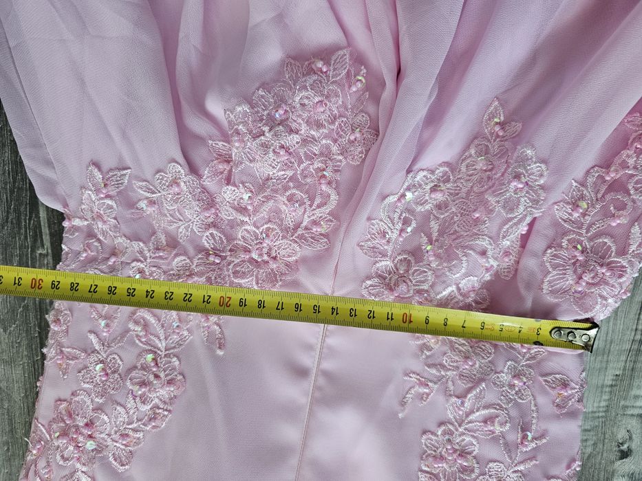 Bladoróżowa suknia balowa, świadkowa, wesele, studniówka bal