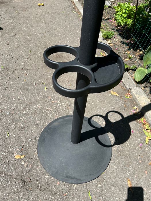 Продам вішалку підлогову AMF Континент