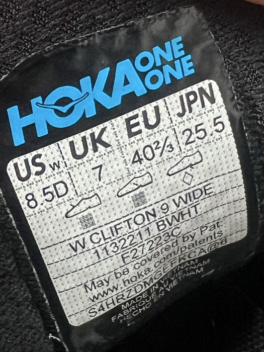 Кроссовки Hoka Clifton 9 Розміра 40 і 40.5 Original Взуття