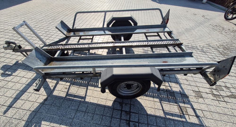 Reboque motas Toniauto