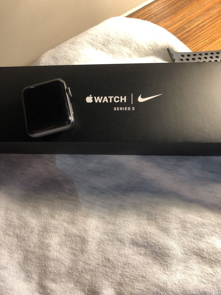 Appel Watch series 3 Nike