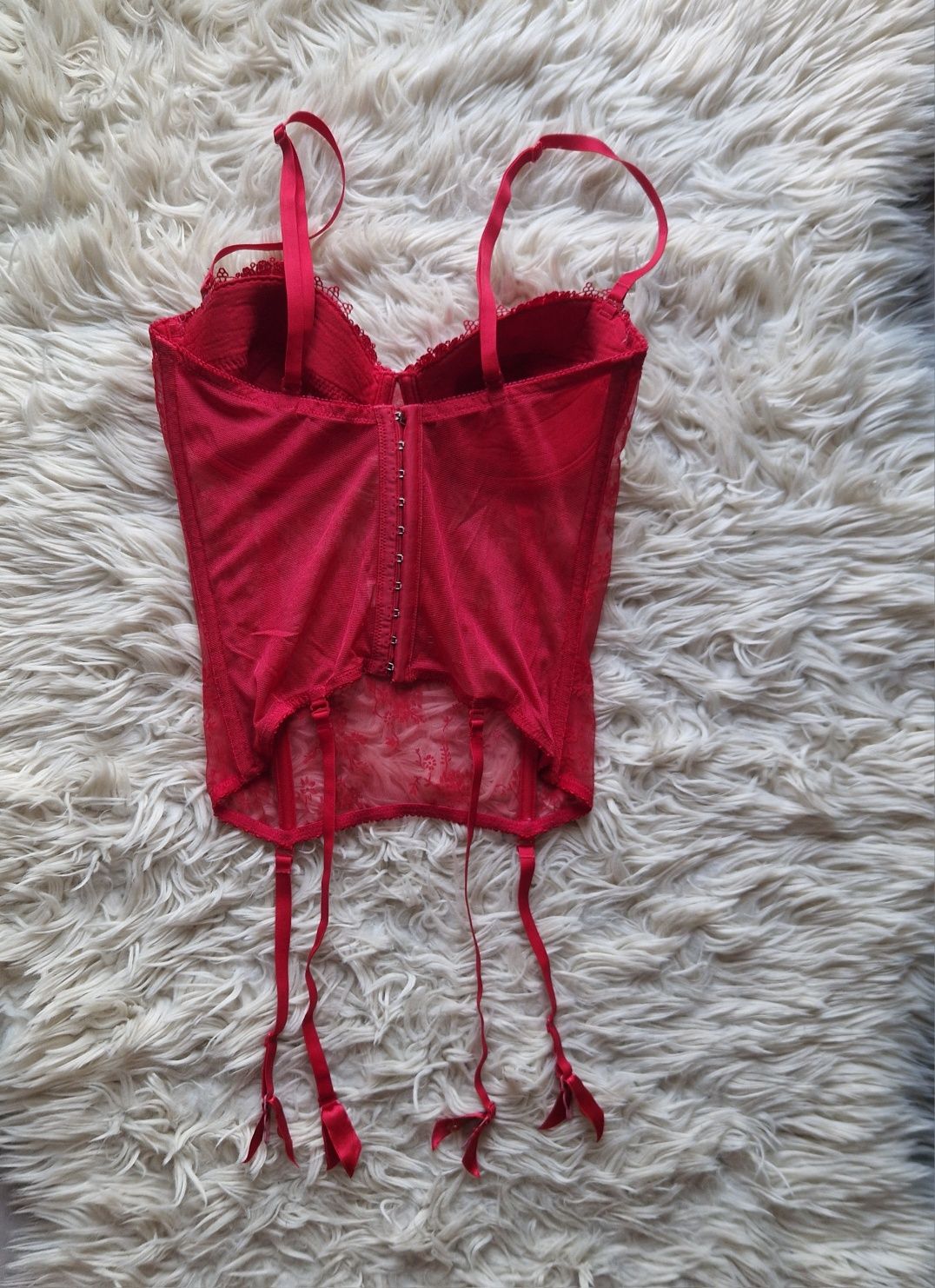 Czerwony gorset s/m