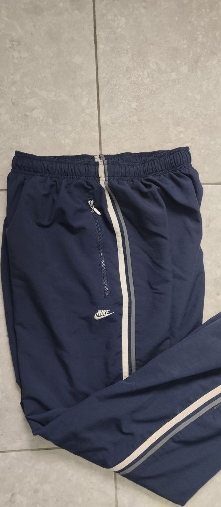 Nike vintage pants