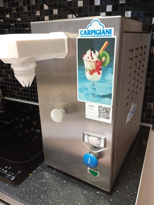 Maszyna Carpigiani Miniwip/G – profesjonalna ubijarka do śmietany / mu