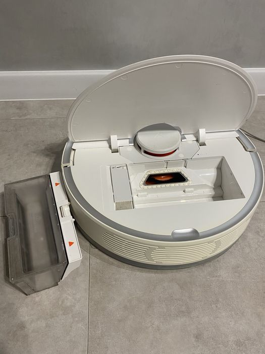 Продам миючий пилосос  Xiaomi Roborock S5 Max