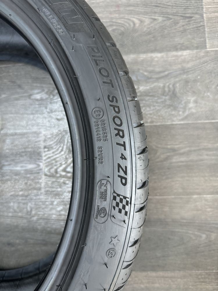 Шини Michelin 275/35/R19 - 245/40/R19