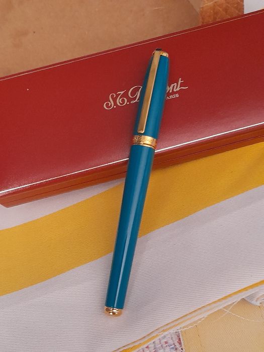 Caneta tinteiro STDupont Fidélio laca verde e ouro