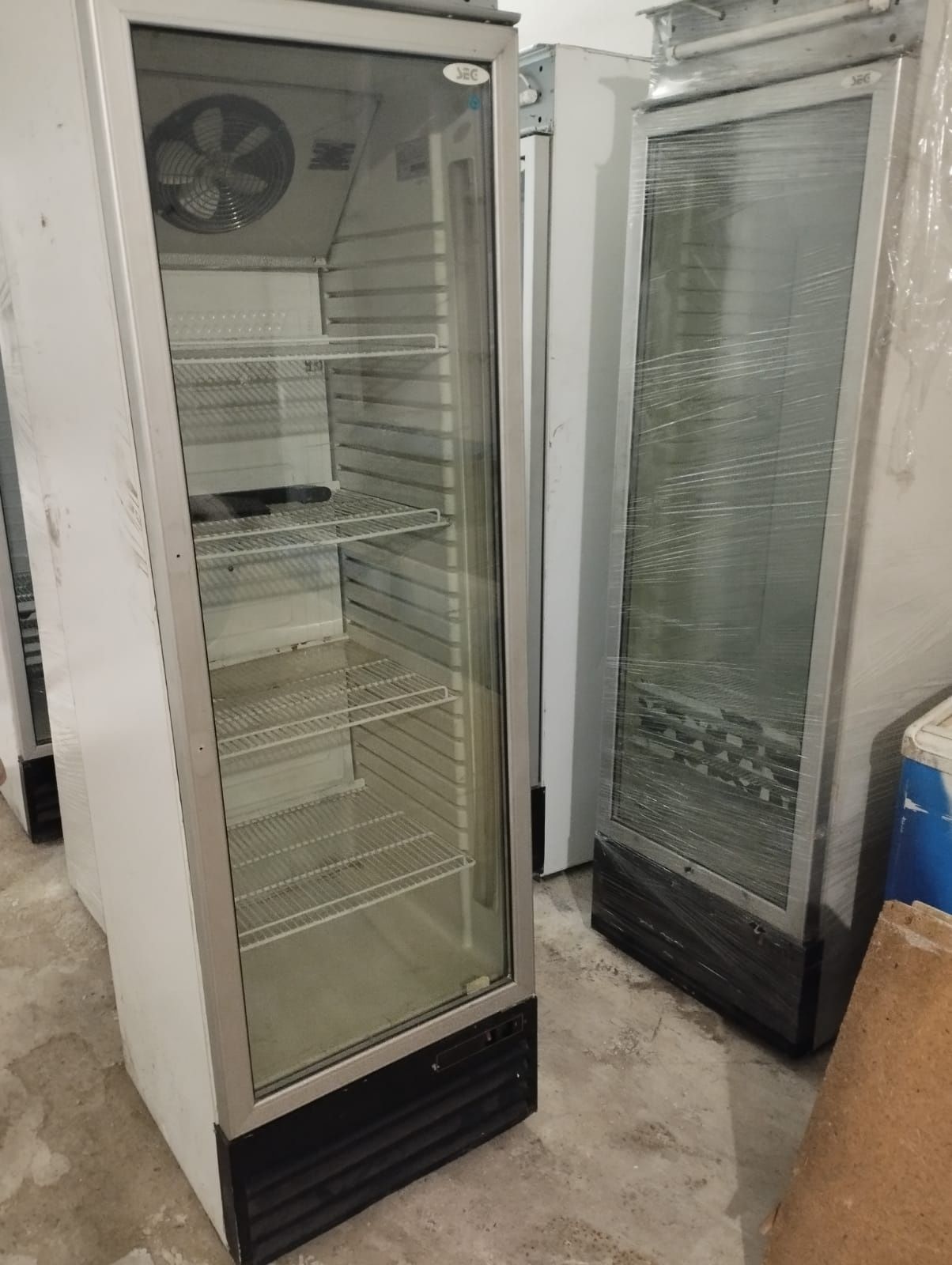 Холодильна шафа SEG .