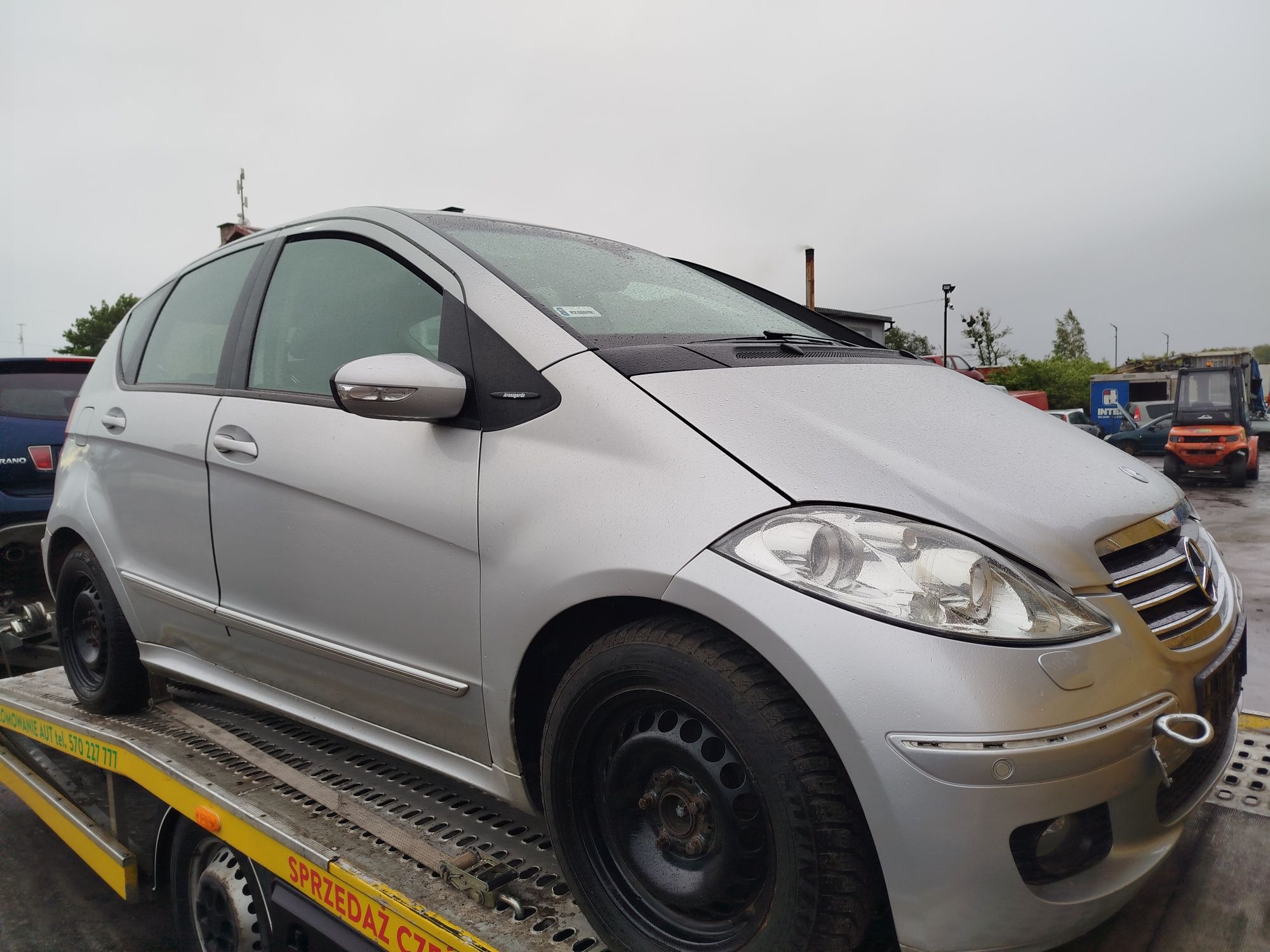 Mercedes A klasa W169 kompletne drzwi stan bdb 761 wysyłka