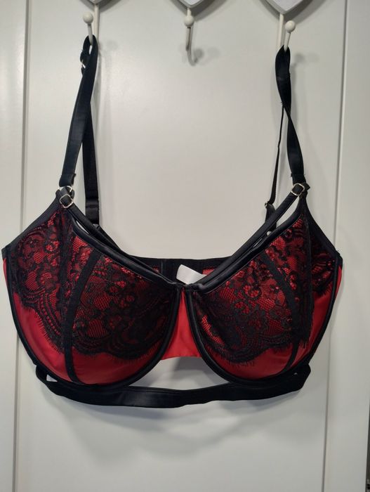 Biustonosz 85GG/ 38GG duży czerwony