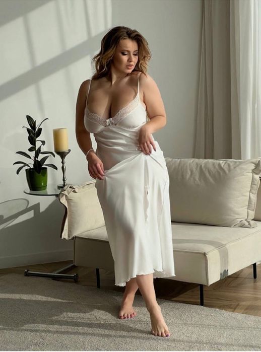 НА ПОДАРУНОК! Піжамна Шовкова сорочка + халат з пір’ям. Вау-образ!