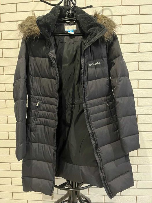 Жіночий пуховик Коламбія Culumbia
Розмір М