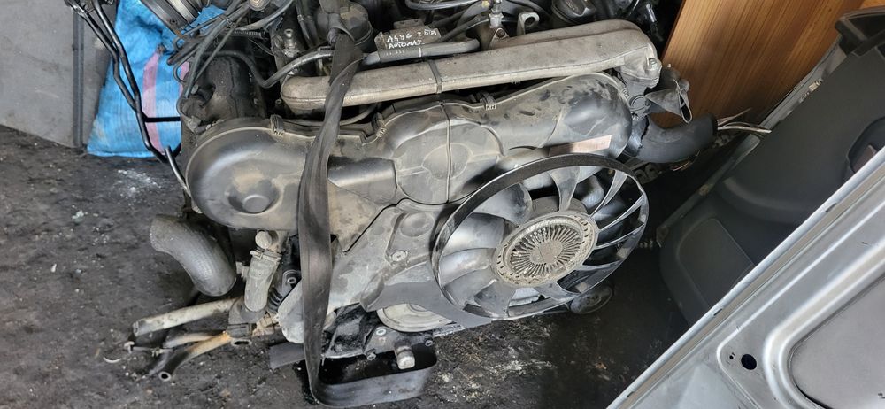 Audi A4 B6 2.5 TDI  Automat Quatro Pompa wtryskowa 106E z gwarancją