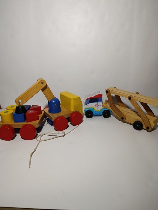 Дерев'яні машинки, іграшки для хлопчиків