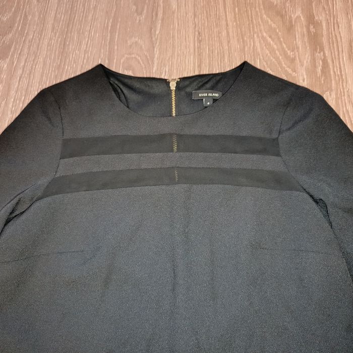 Чорна сукня безкоштовно