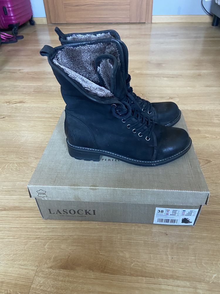 Czarne buty zimowe botki Lasocki 38 skóra viral zima