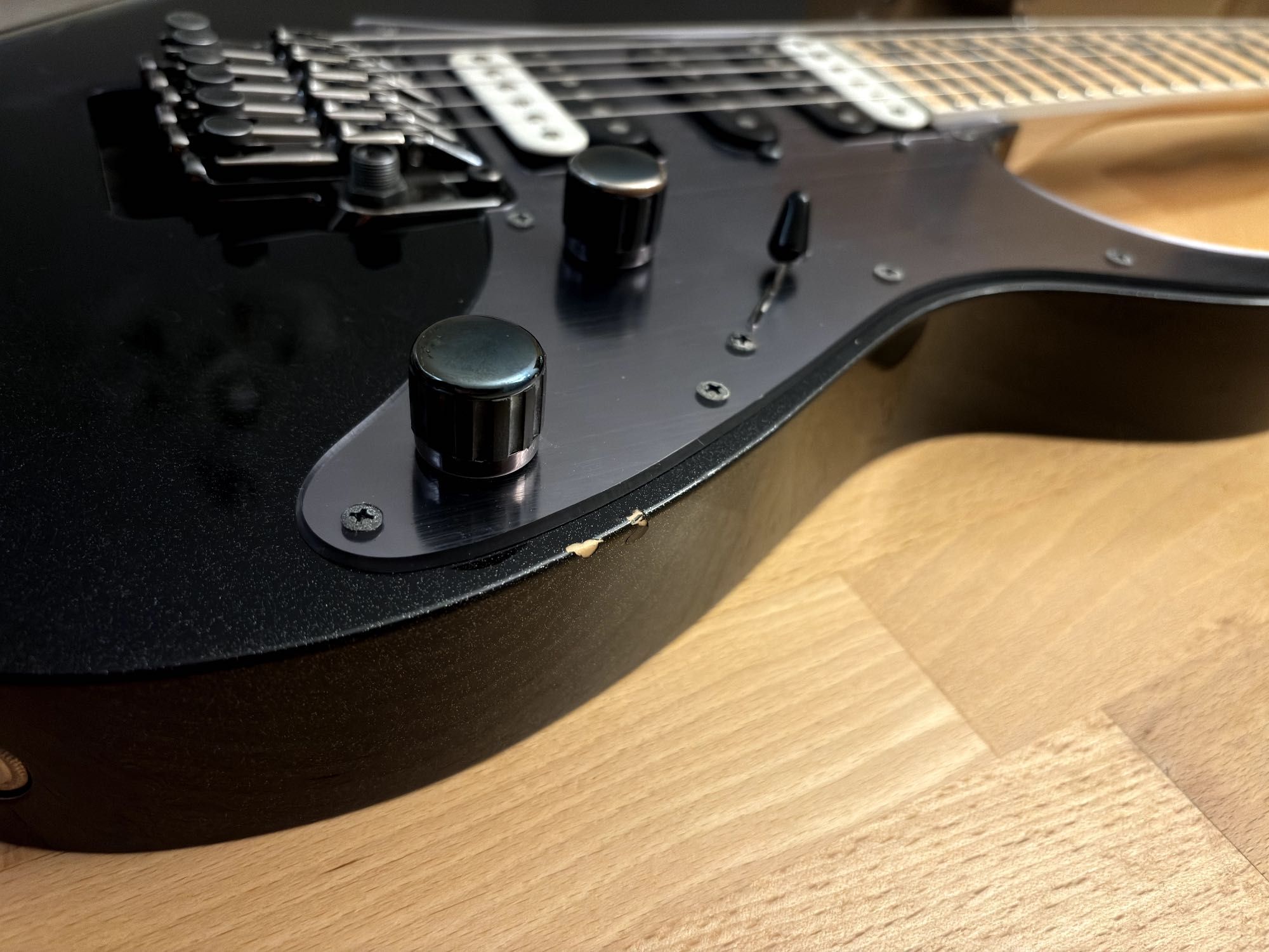 Ibanez Prestige RG3550 MZ GK gitara elektryczna futerał pas multitool