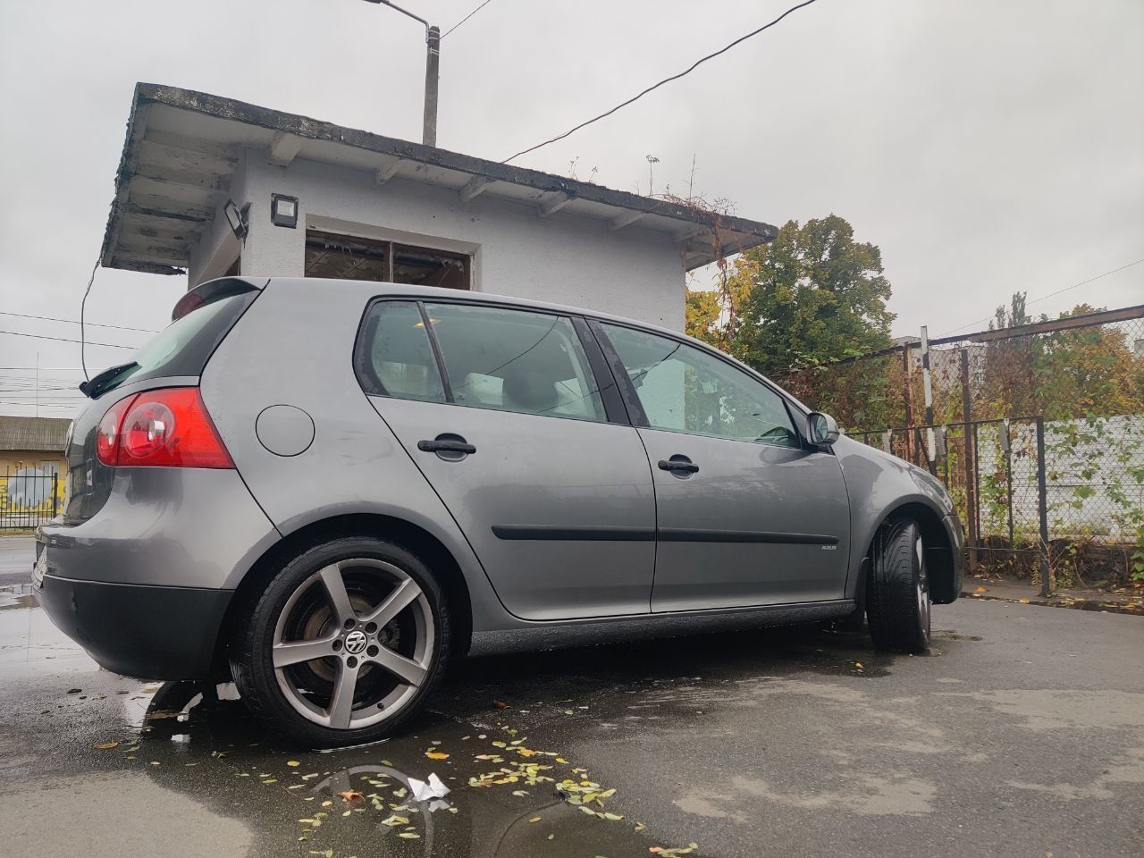 VW GOLF 5 1.4 В хорошем состоянии.