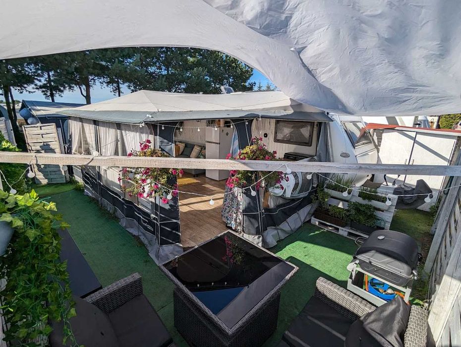 Przyczepa kempingowa Hobby 630 + miejsce na kempingu RUFA w Jastarni