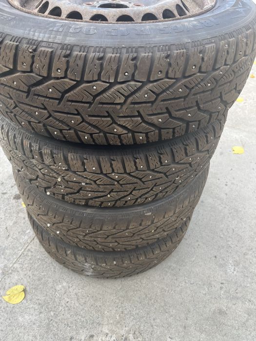 Kormoran Stud 2 185/65/15 на дисках 5х112