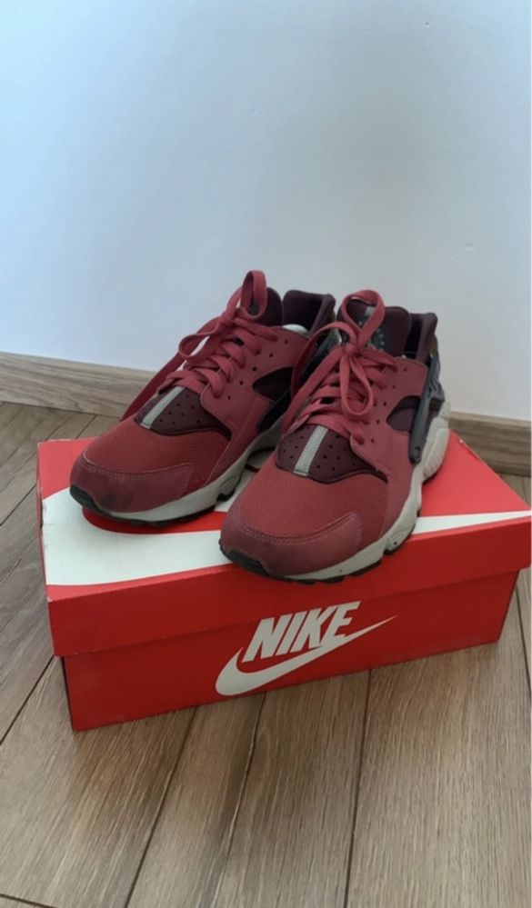 Buty sportowe nike huarache