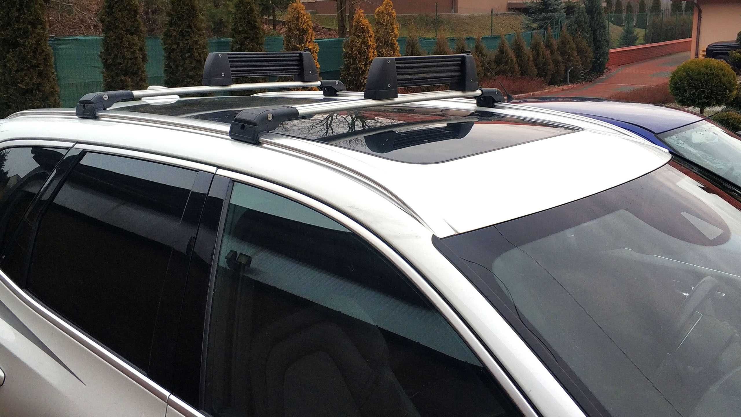 Bagaznik dachowy Toyota Auris Kombi