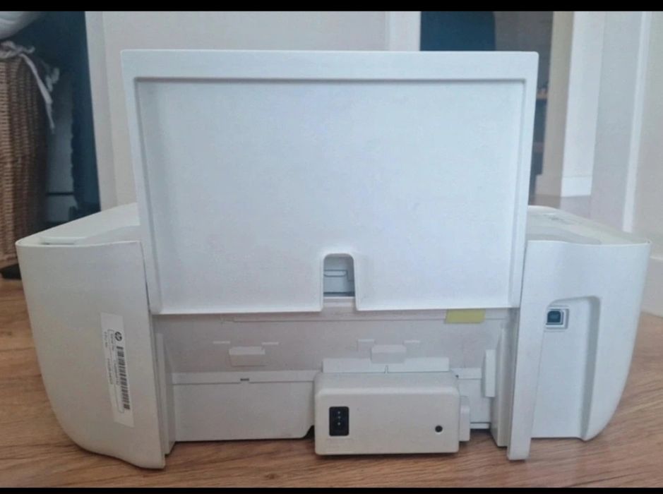 Impressora HP Deskjet 2130 e tinteiro