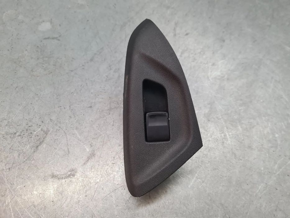 Comando / botão / interruptor vidros frente direito PEUGEOT 108