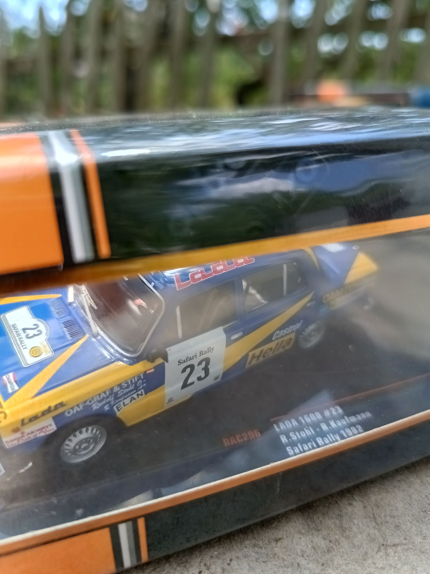 Lada 1600 - Safari rally 1982. IXO. 1:43.