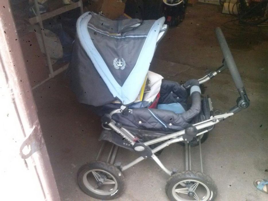 Коляска +люлька синего цвета