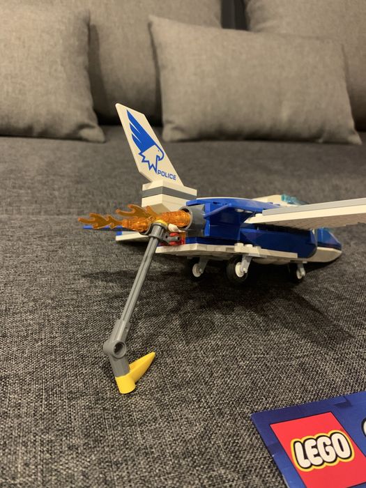 Lego city aresztowanie spadochroniarza 60208