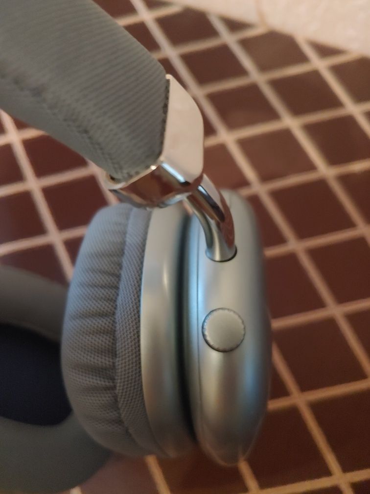 Якісні бездротові HI FI навушники HOCO W35 MAX  з великою автономією.