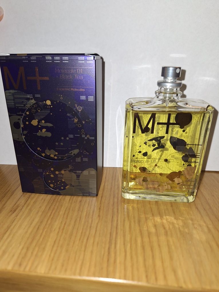 Molecule 01 + Black Tea 100 ml