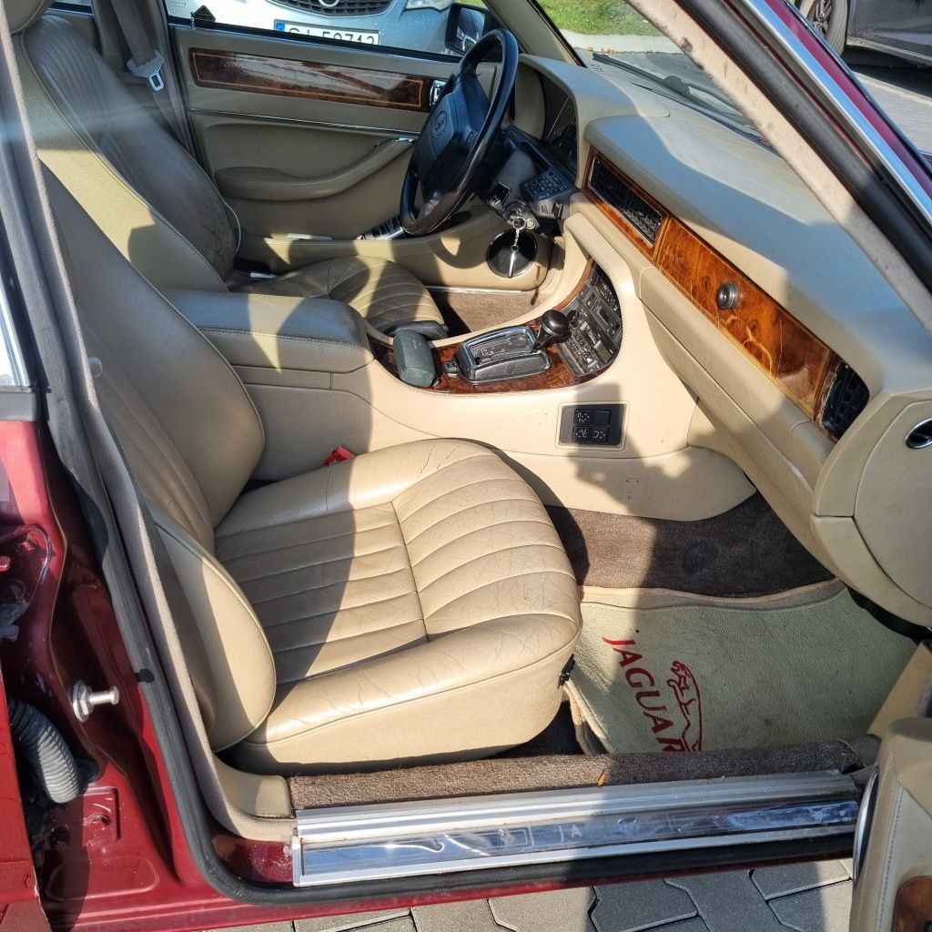 Jaguar XJ 40 Sovereign