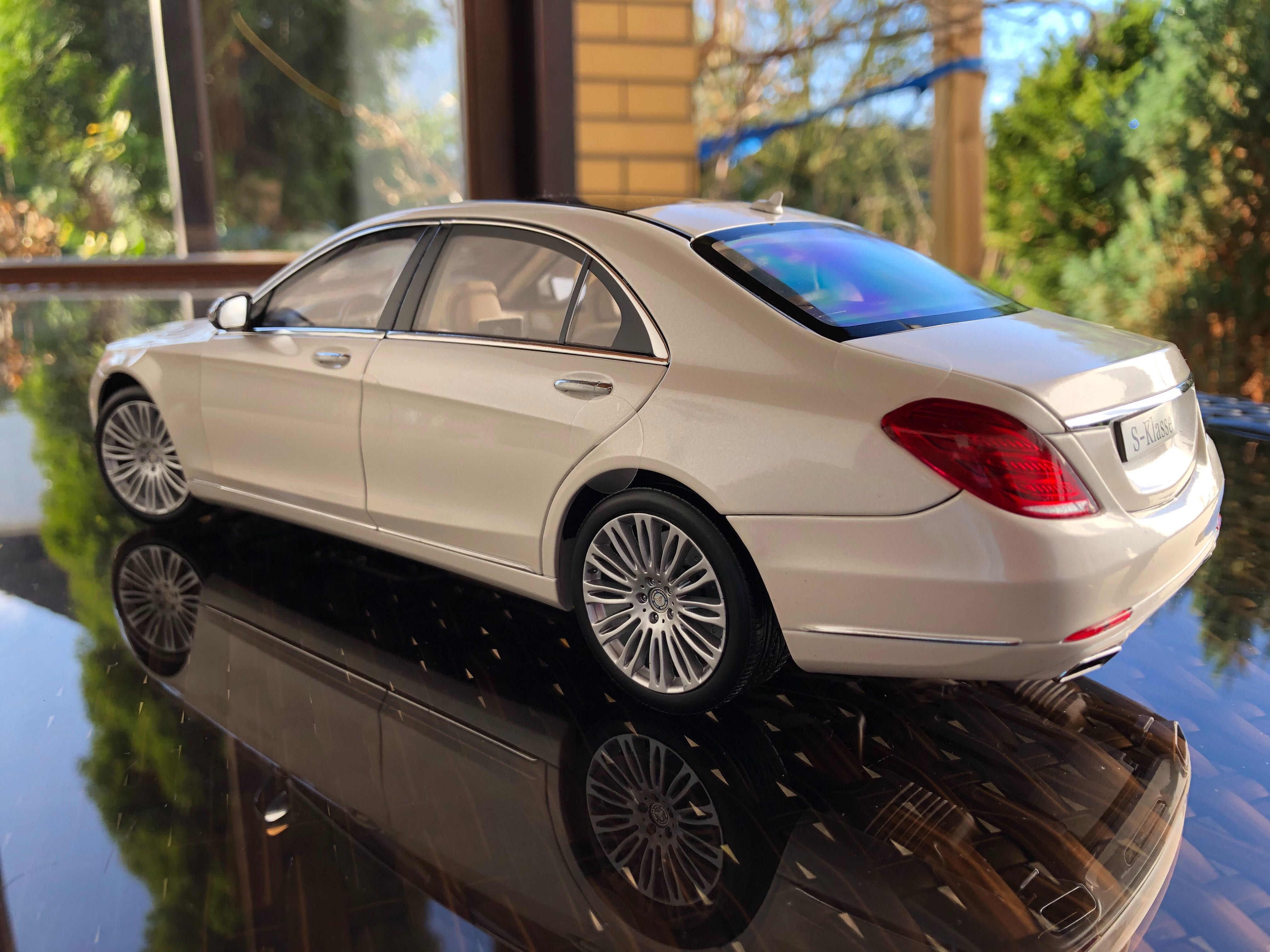 Модель Mercedes Benz S-Klass W-222 1:18 Norev