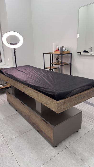 Кушетка для бьюти мастера