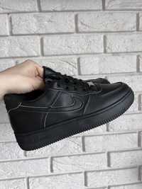 Кросівки жіночі чорного кольору Nike R657-8 розмір 36-41