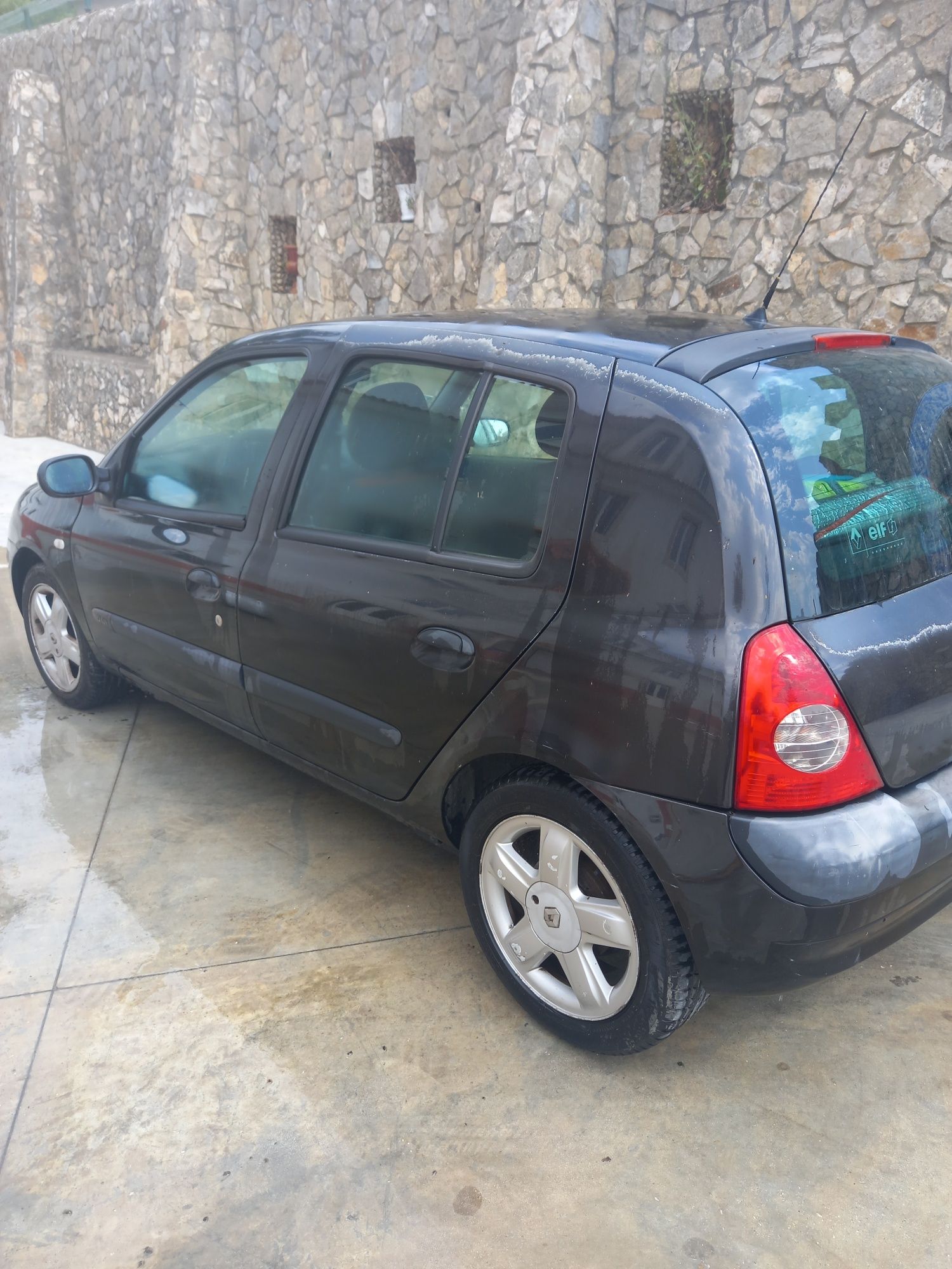 Renault Clio 1.5 dCi — Gasóleo
