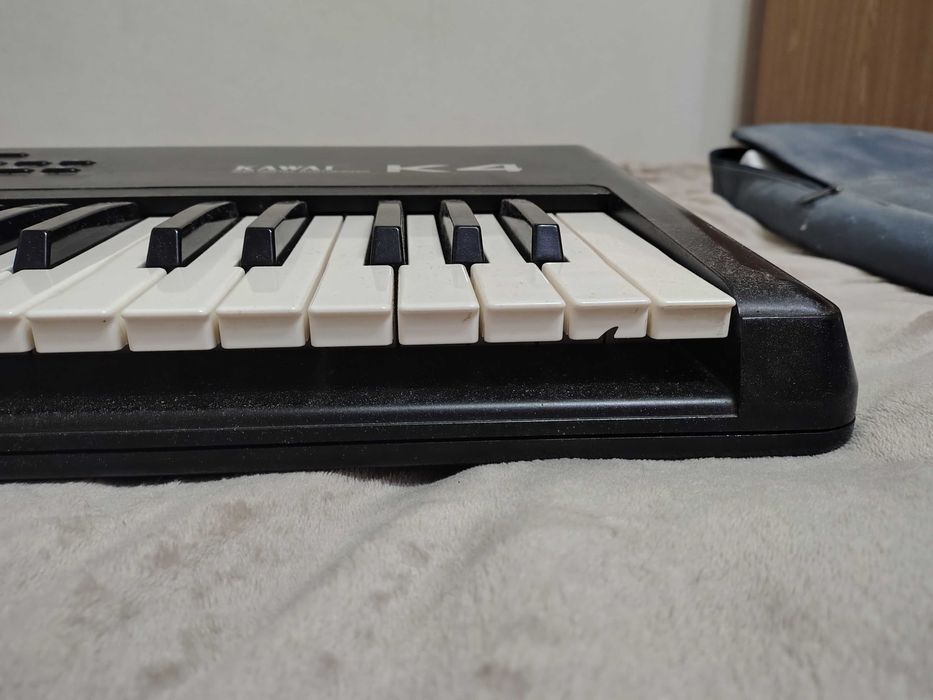Вінтажний синтезатор Kawai K4 1989 (made in Japan)