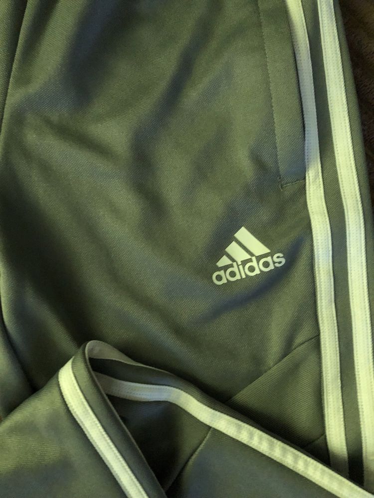 Спортивні штані adidas