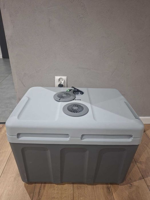 Lodowka termoelektryczna 40l Arebos