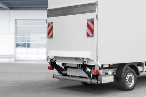 Serwis wind samochodowych bus, żurawi, hakowce hds warszawa Raszyn UDT