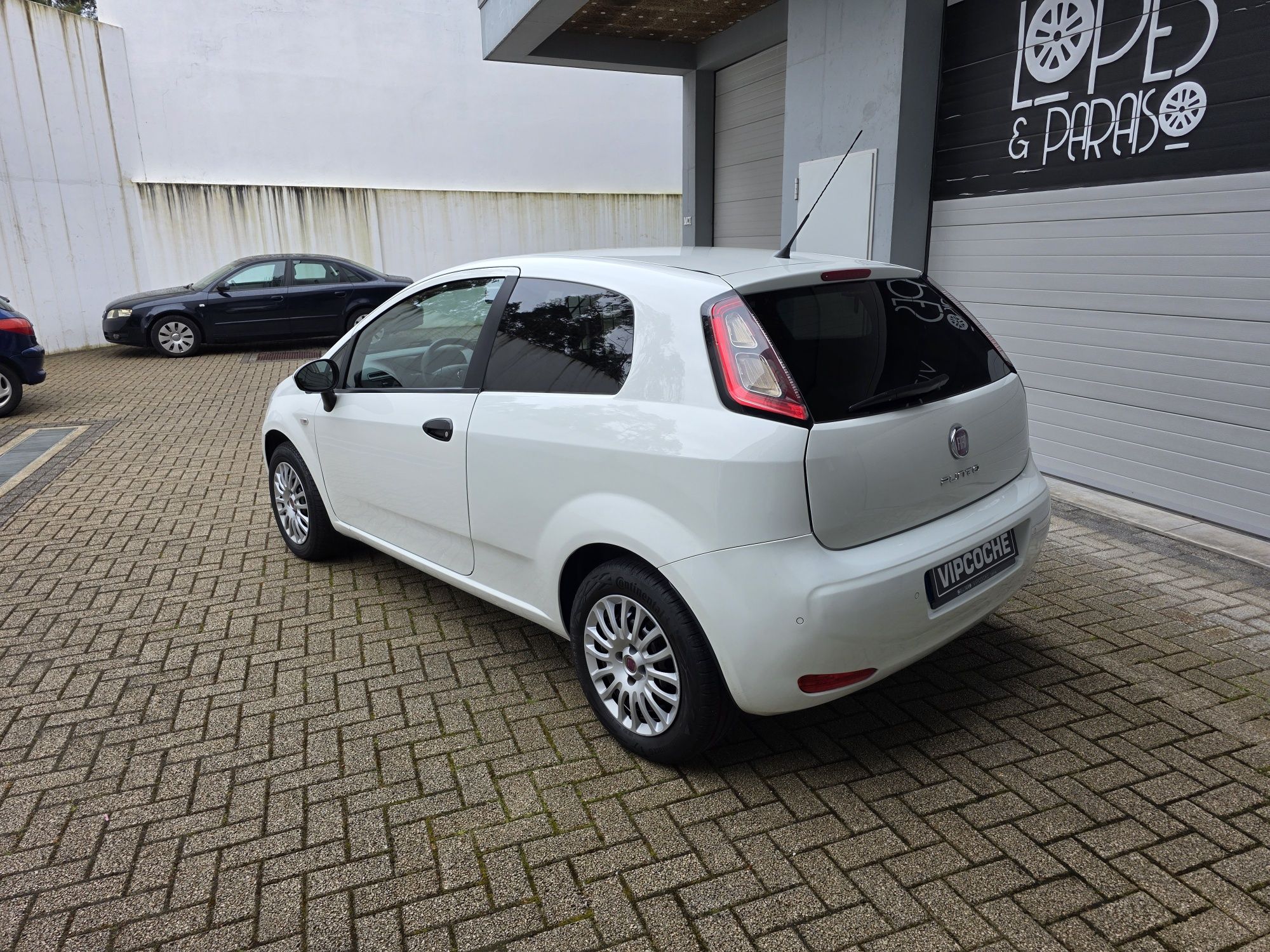 Comercial FIAT GRANDE PUNTO VAN 1.3CDTI 75CV - Garantia