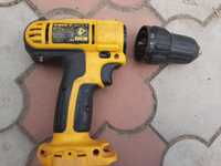 Аккумуляторная дрель-шуруповерт DeWALT DC 733