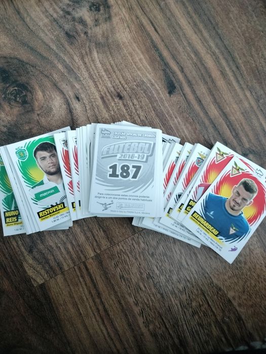 Cromos 2018/19 ultimos
